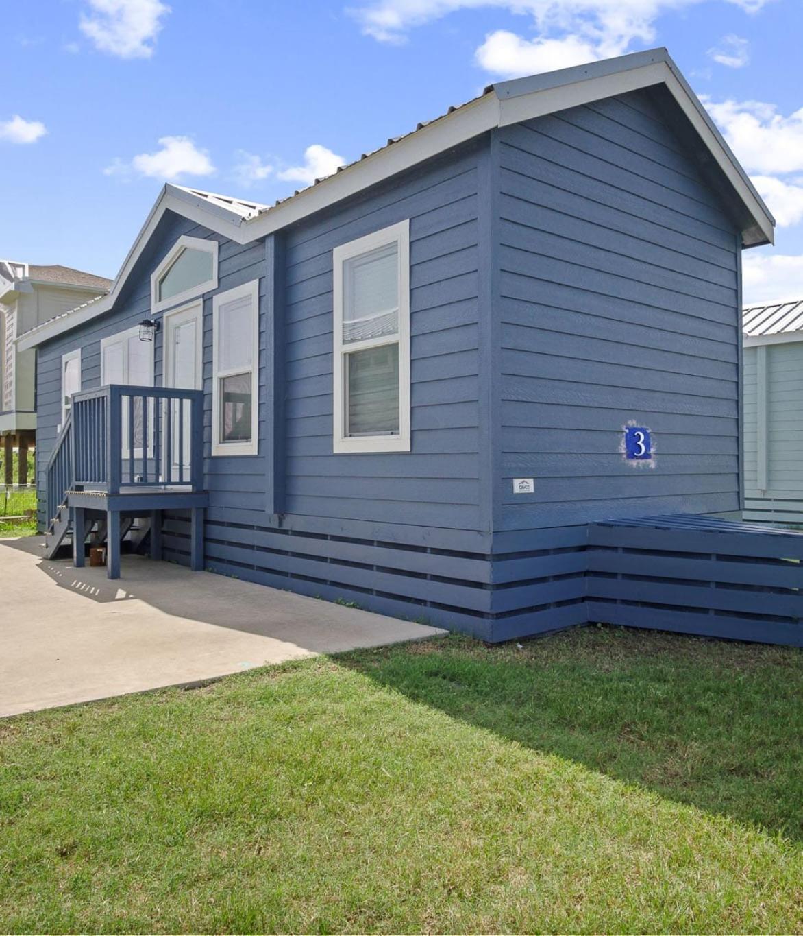 Tiny Home- Brand New At Crystal Beach Bolivar Peninsula المظهر الخارجي الصورة